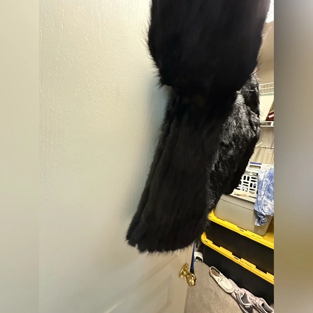 Saga Furs Black Mink Fur Coat - Picture 11 of 16